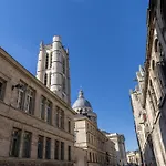 Luxury Newly Renovated 4 Stars Prestige , Panthéon Area, *